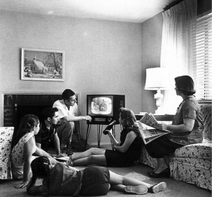 Family-watching-television-c.-1958-wikipedia-public-domain